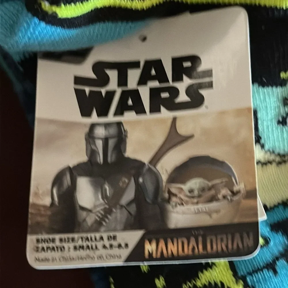Star Wars Kids Socks Size 4.5–8.5 Boys Crew Socks Mandalorian Yoda Darth Vader
